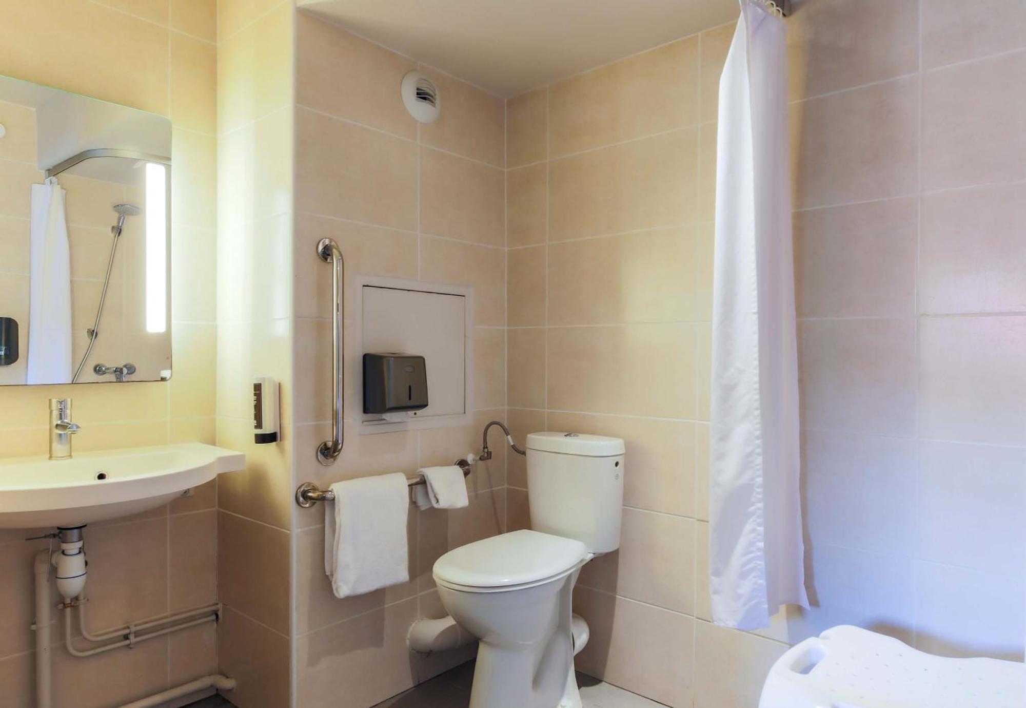 B&B Hotel Nancy Frouard Esterno foto